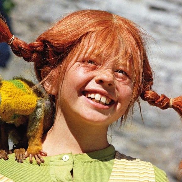 Meet your Posher, Stephanie - Picture 1 of 1